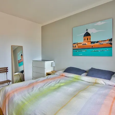 Large For 6 People / Les Chalets \ * Toulouse